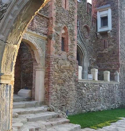 Zamek Rajsko Villa Zapusta
