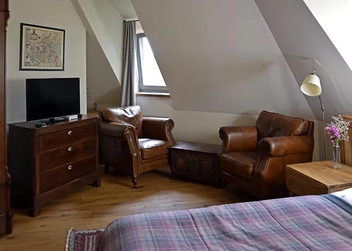 Zamek Rajsko Hotel Zapusta